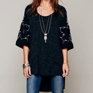 Free People Black Kimono Embroidered Sleeve‎ Tunic Size S